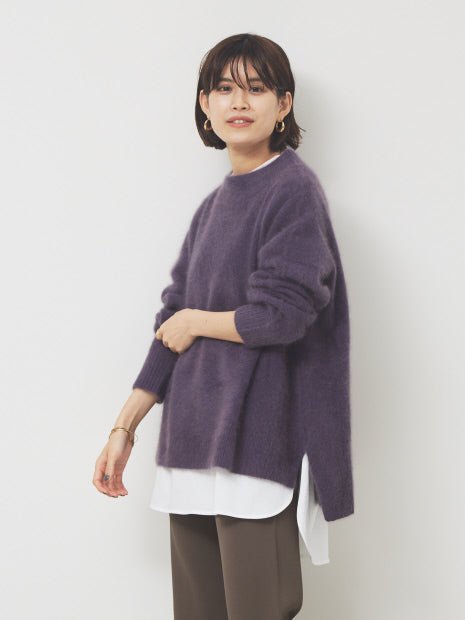 ラクーンハイネックニット