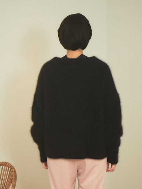 ラクーンパフスリーブニット