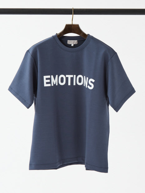 【EMOTIONS】シルキーロゴ 半袖 Tシャツ
