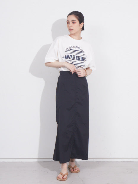 オリジナルロゴプリントTシャツ