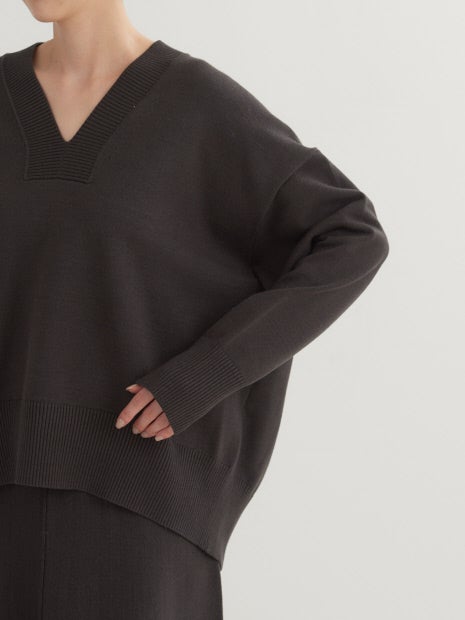 【セットアップ対応】Vネックニットプルオーバー
