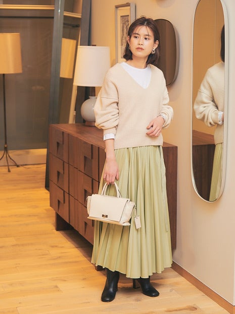 ラッププリーツスカート