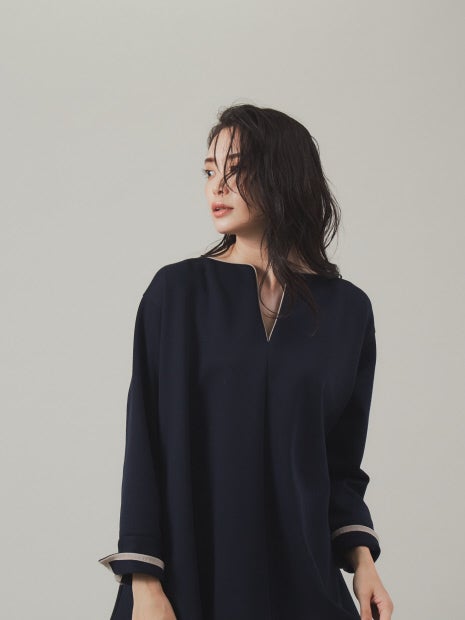 バイカラーヘムカットプルオーバー