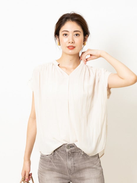 割繊ギャザーブラウス