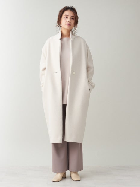 スウェットライクボートネックニット