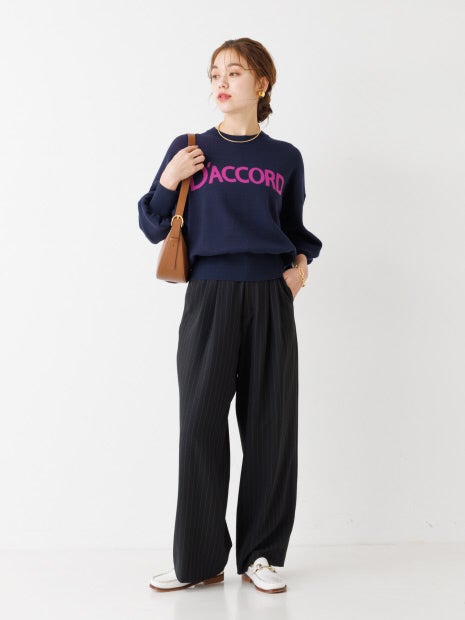 ロゴニットプルオーバー