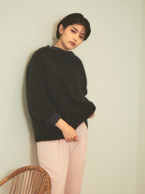 ラクーンパフスリーブニット