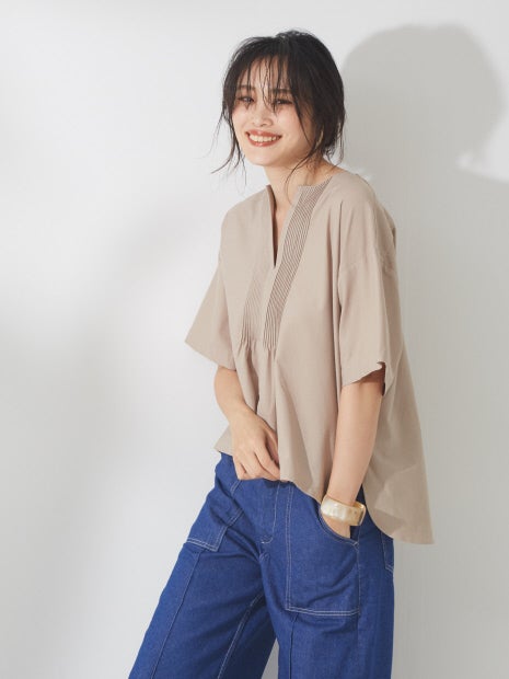 ピンタックフォルムカットソー