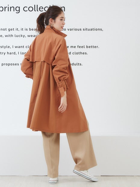 バックギャザーミドルコート