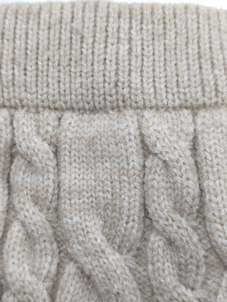 CABLE KNIT SHORTS