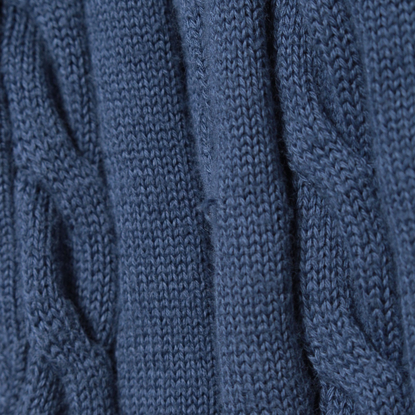 コンパクトギザコットン ケーブルクルーネックニットカーディガン