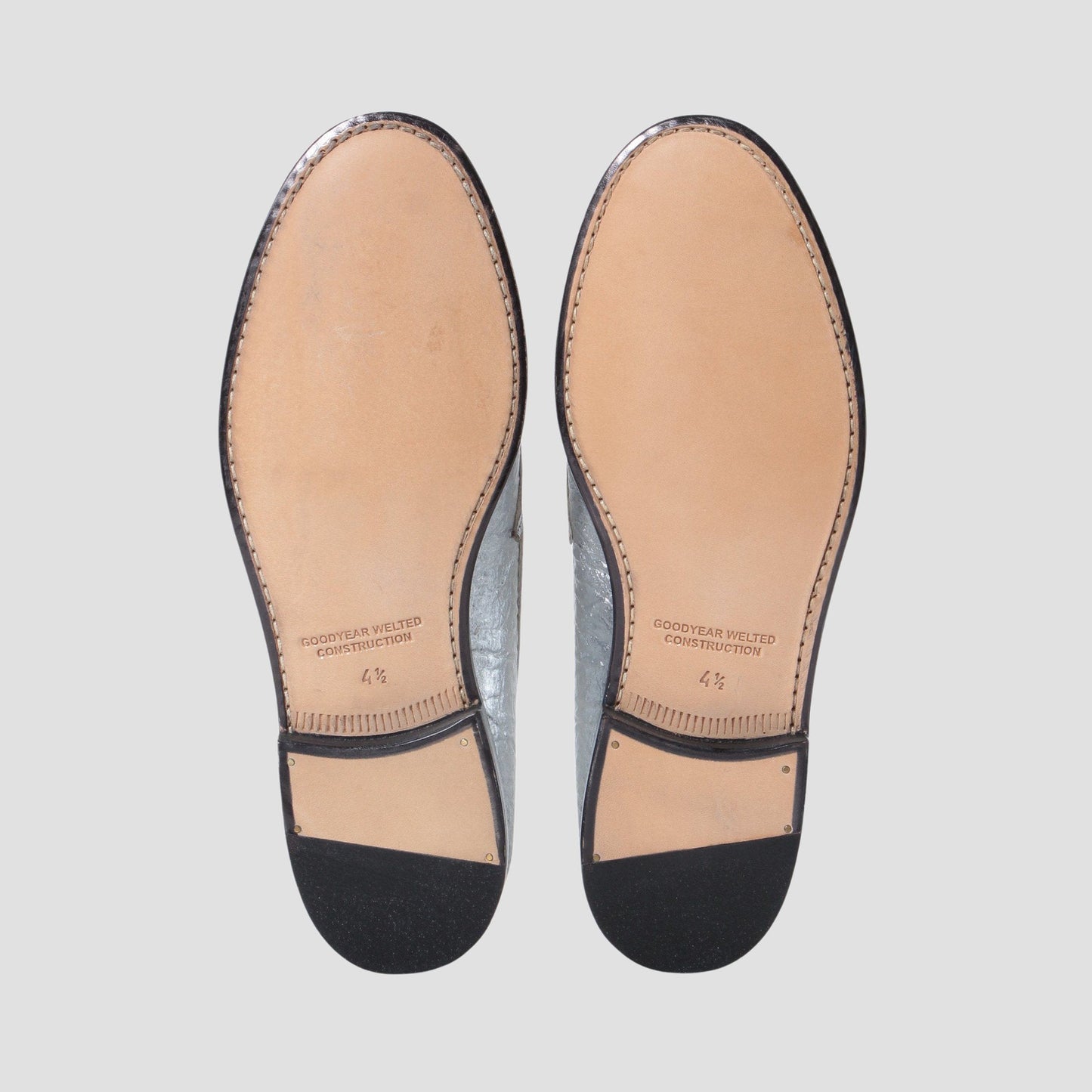 99036 / PINATEX / SILVER / LEATHERSOLE / UK4.5(23.5cm)