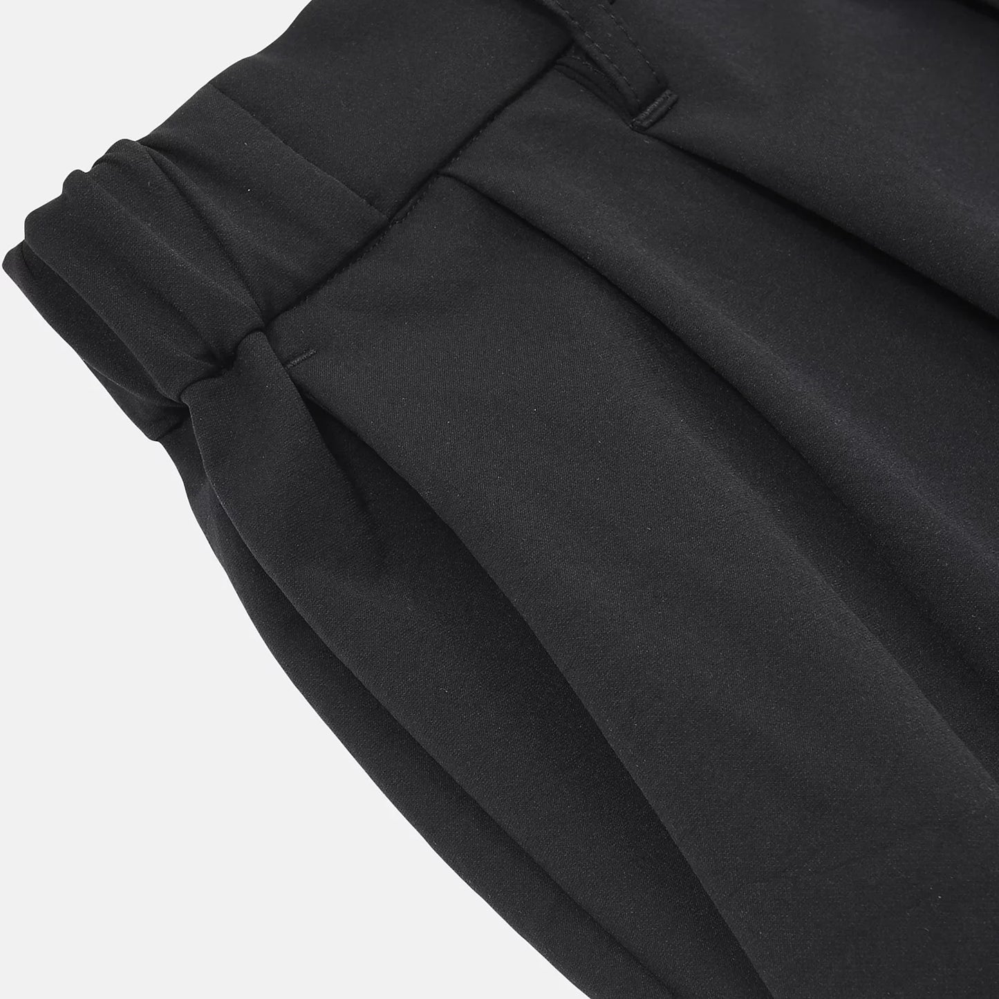 MET24 Tuck Slim Tapered Pants