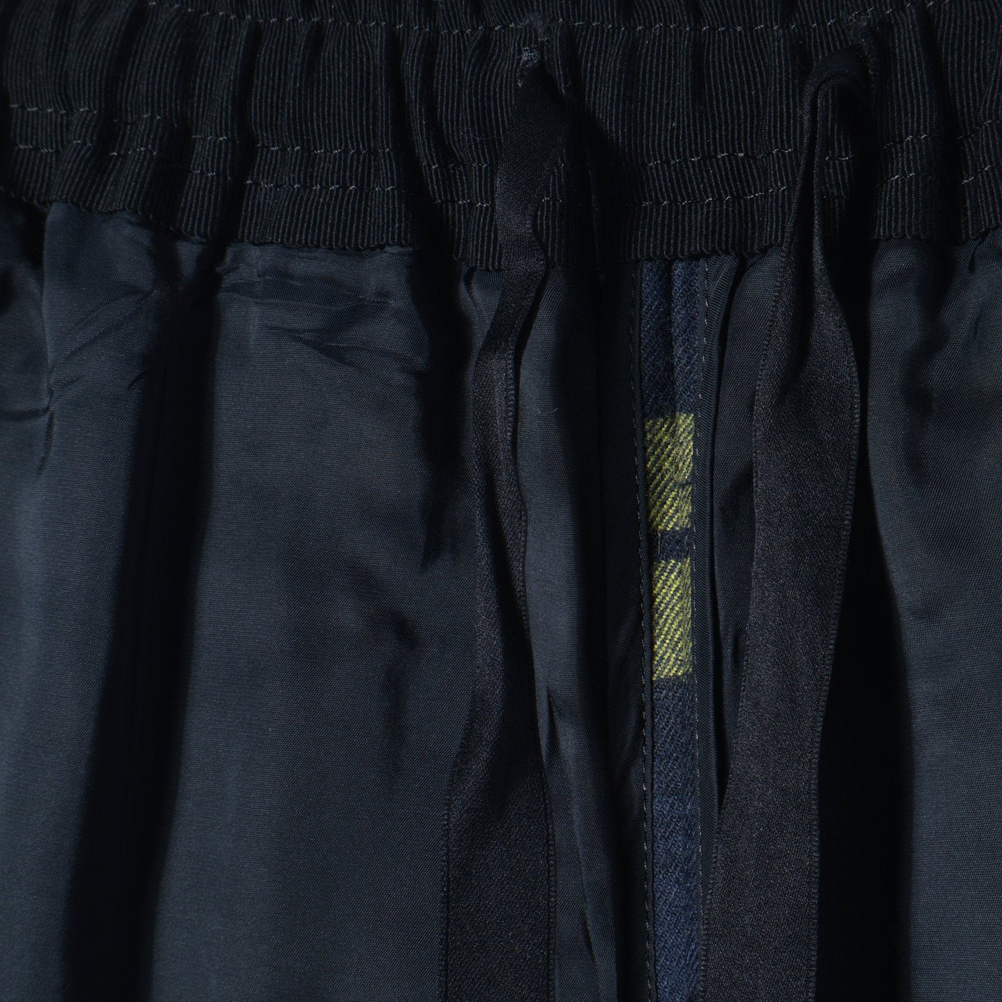 SHIPS Primary Navy Label:ウールチェックパンツ(ネイビー)