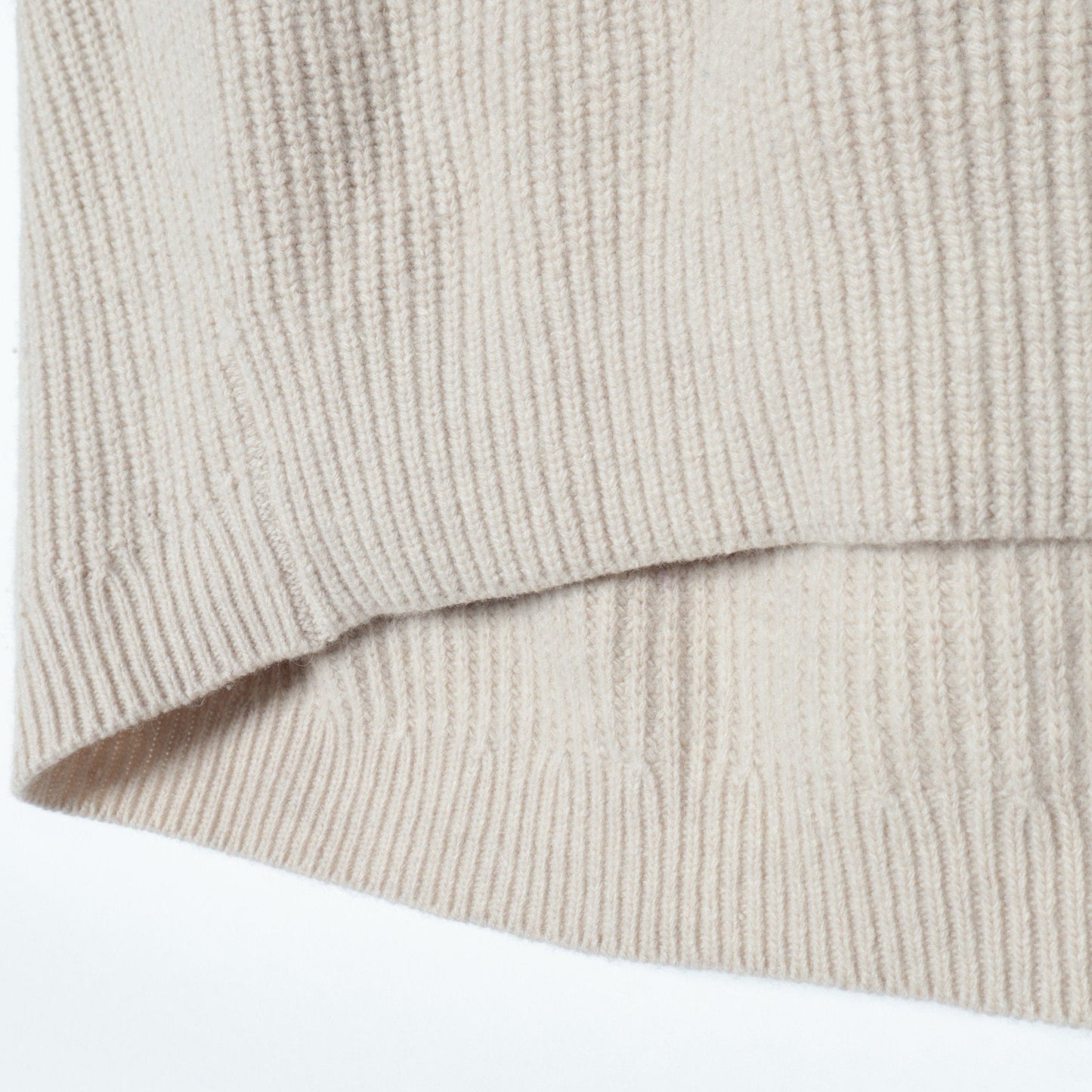 SHIPS:ニット/セーター