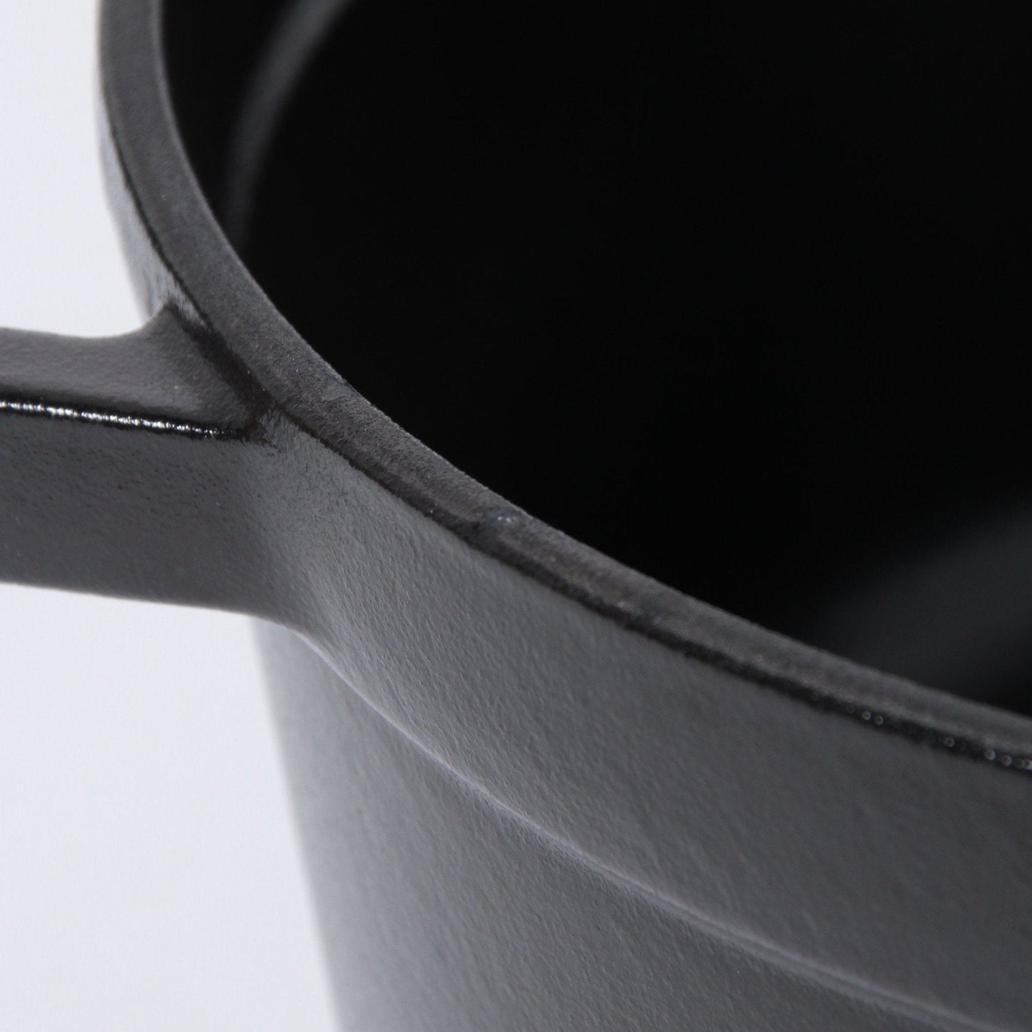 ピコ・ココット ラウンド 22cm ブラック