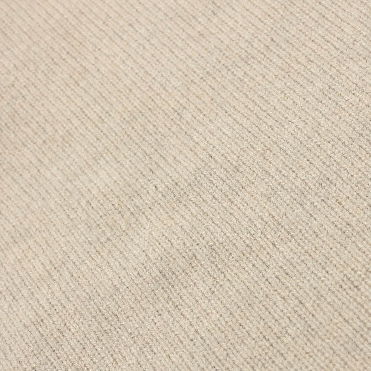 SLEEVELESS ROLL NECK KNIT