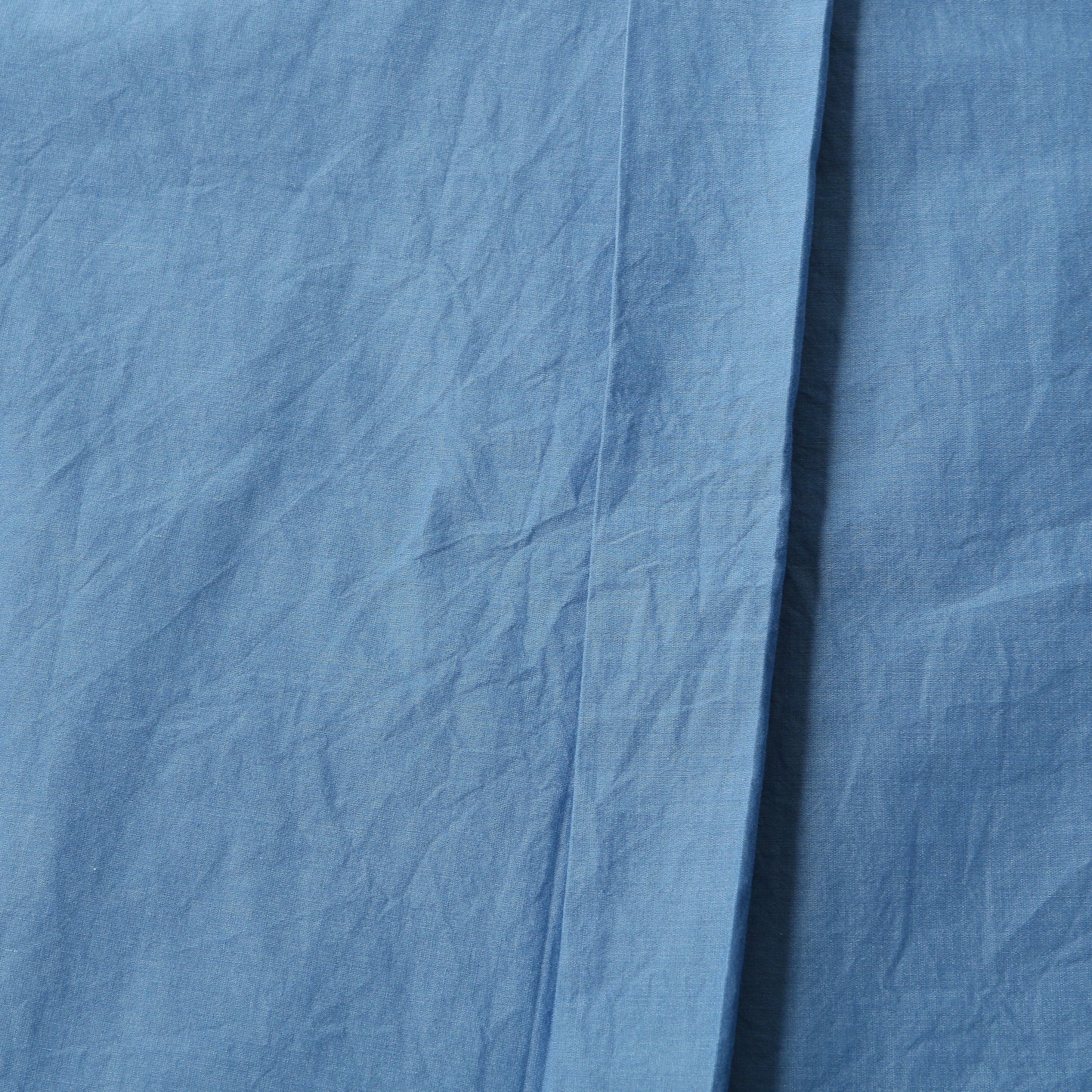 FINE COTTON CHAMBRAY SHIRT