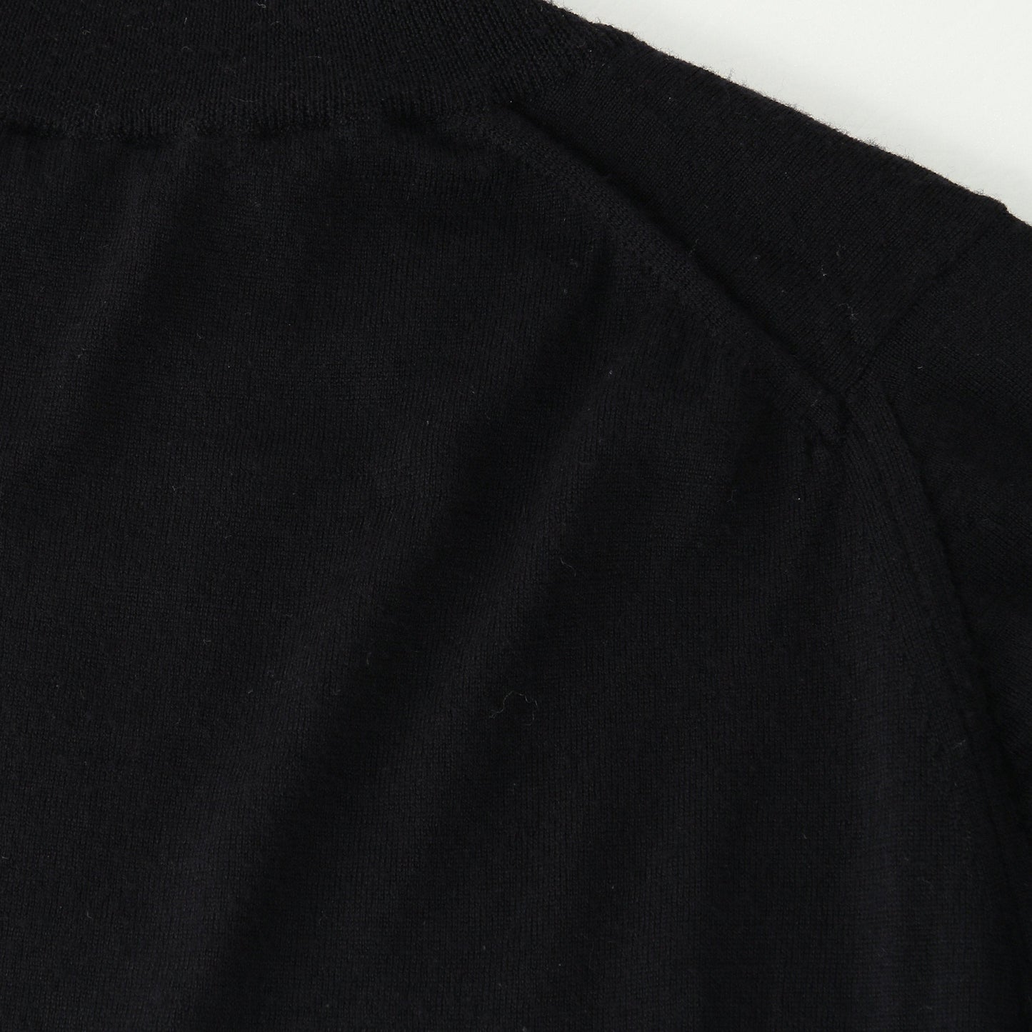 SHORT SLEEVE TURTLE NECK KNIT