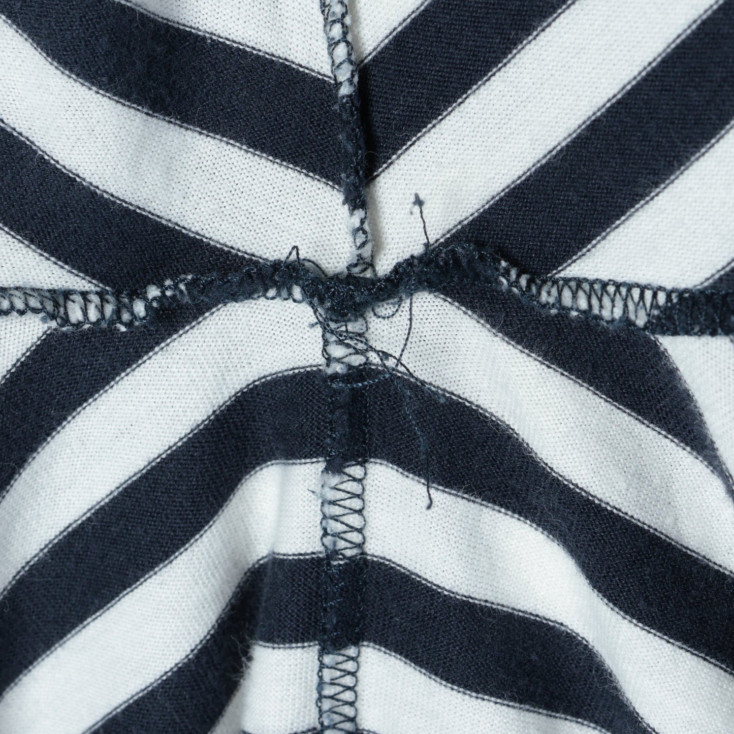 LONG SLEEVE STRIPE T-SHIRT JERSEY