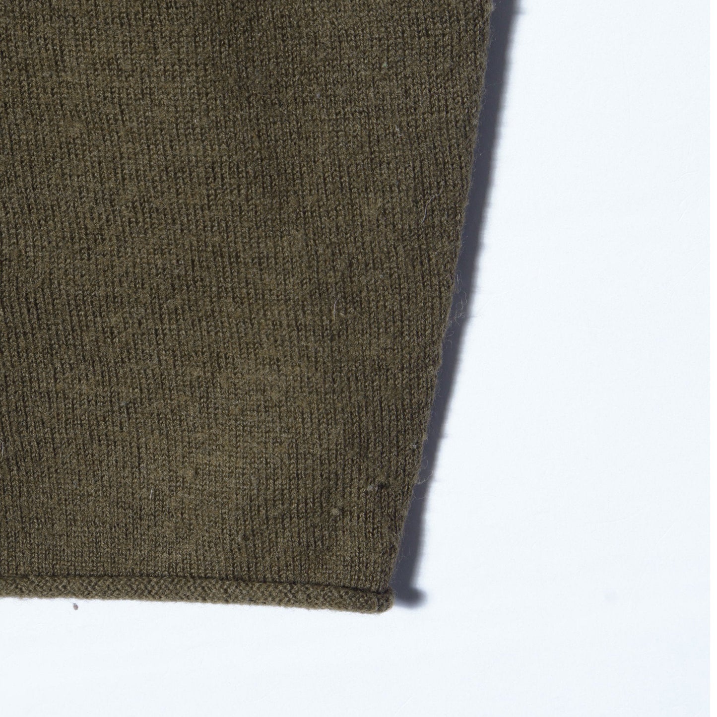 FELTED ROUGH WOOL KNIT