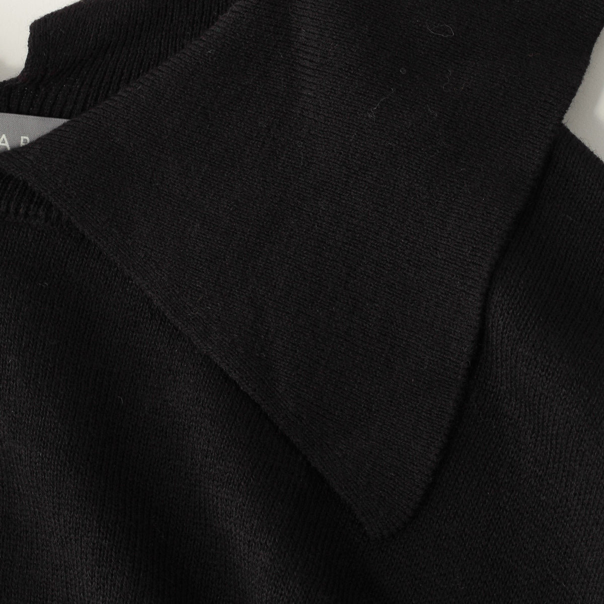 EXTRAFINE MERINO WOOL KNIT