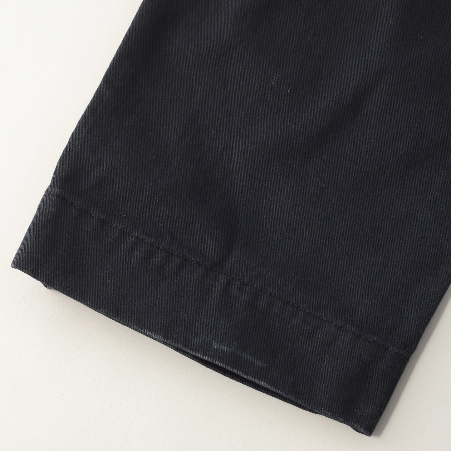 BASIC CHINO TROUSERS