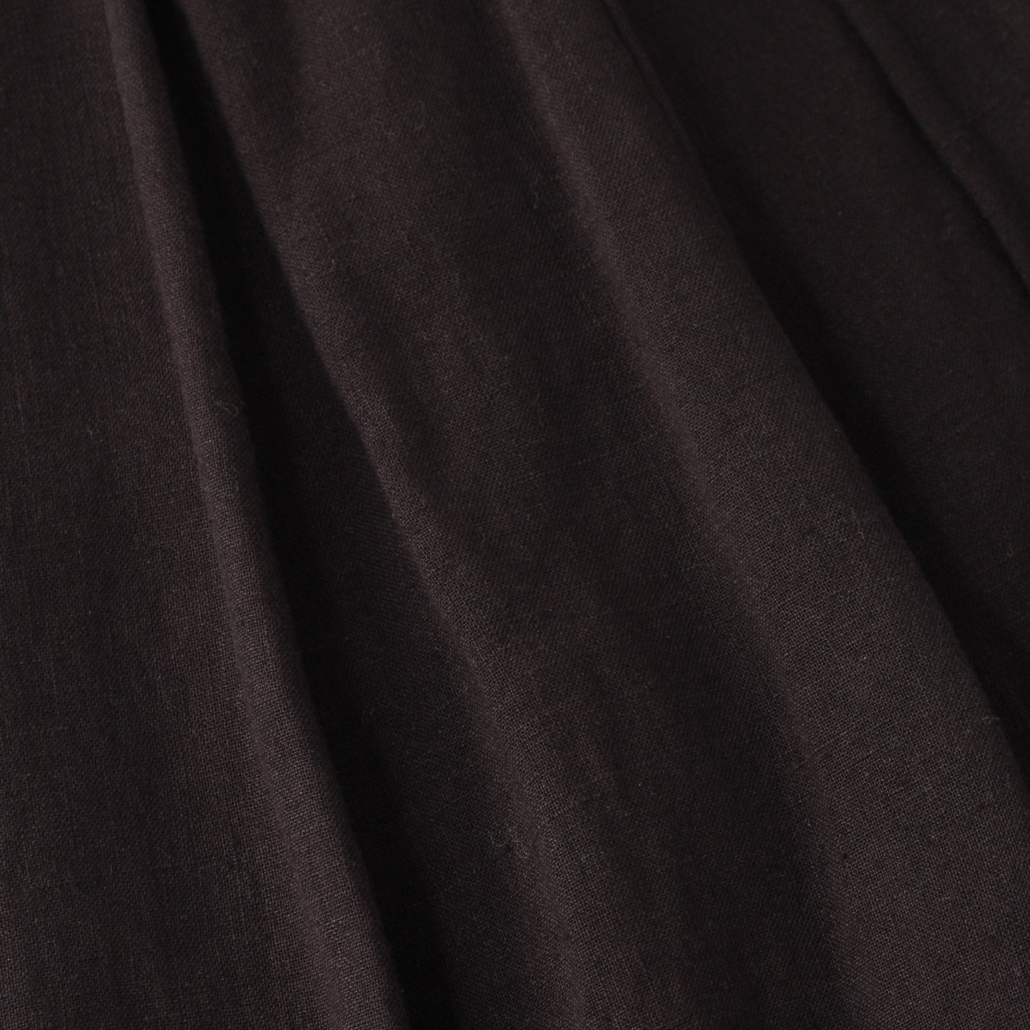 LIGHT LINEN SKIRT