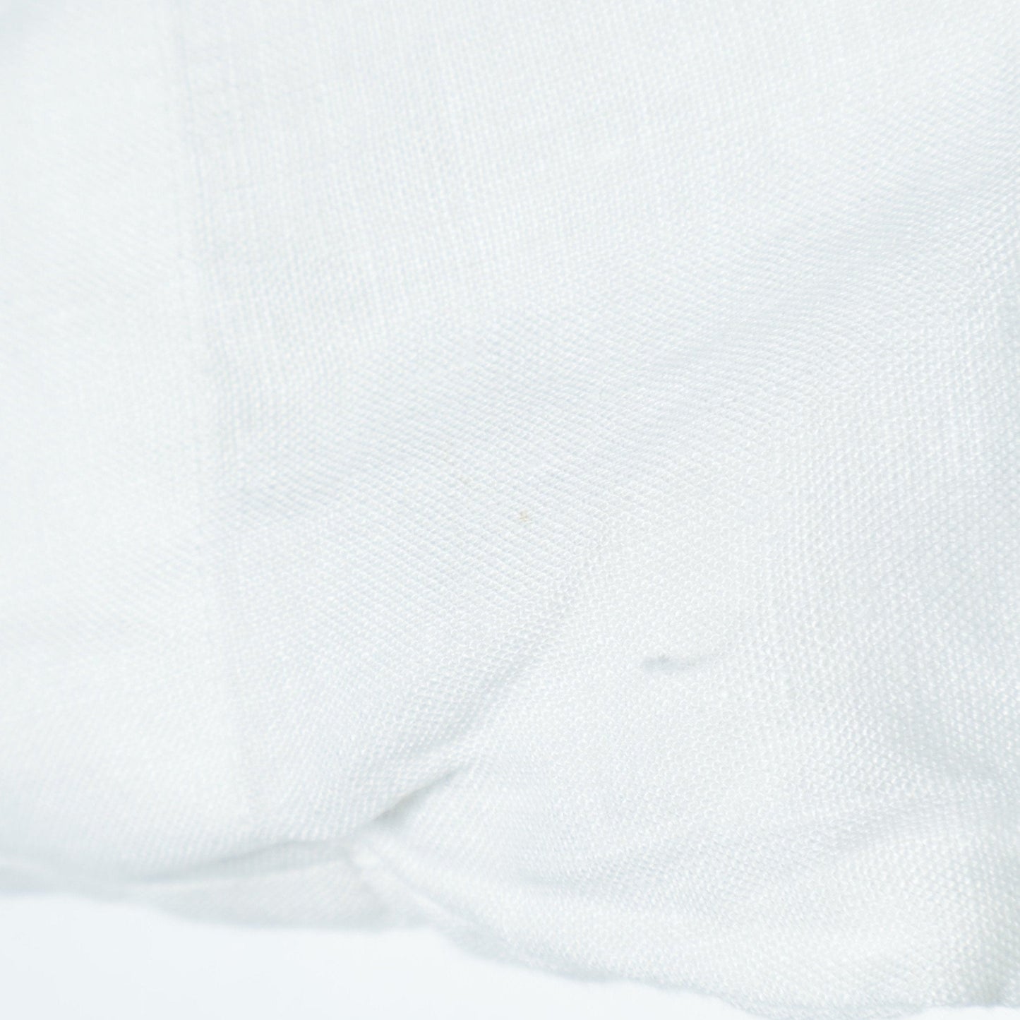 CLEAN LINEN SHIRT