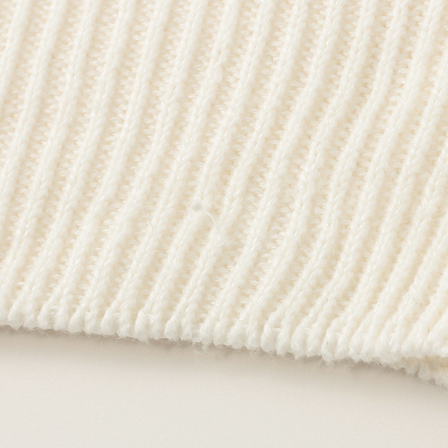 CAST OFF ROLL NECK KNIT