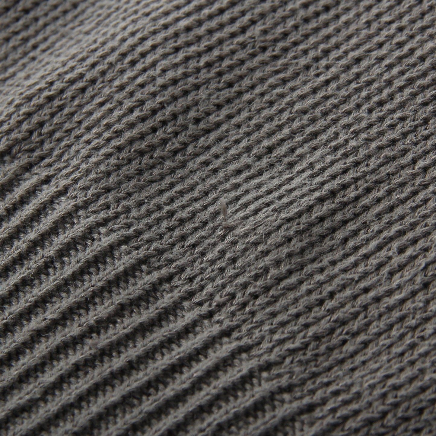CAST OFF ROLL NECK KNIT