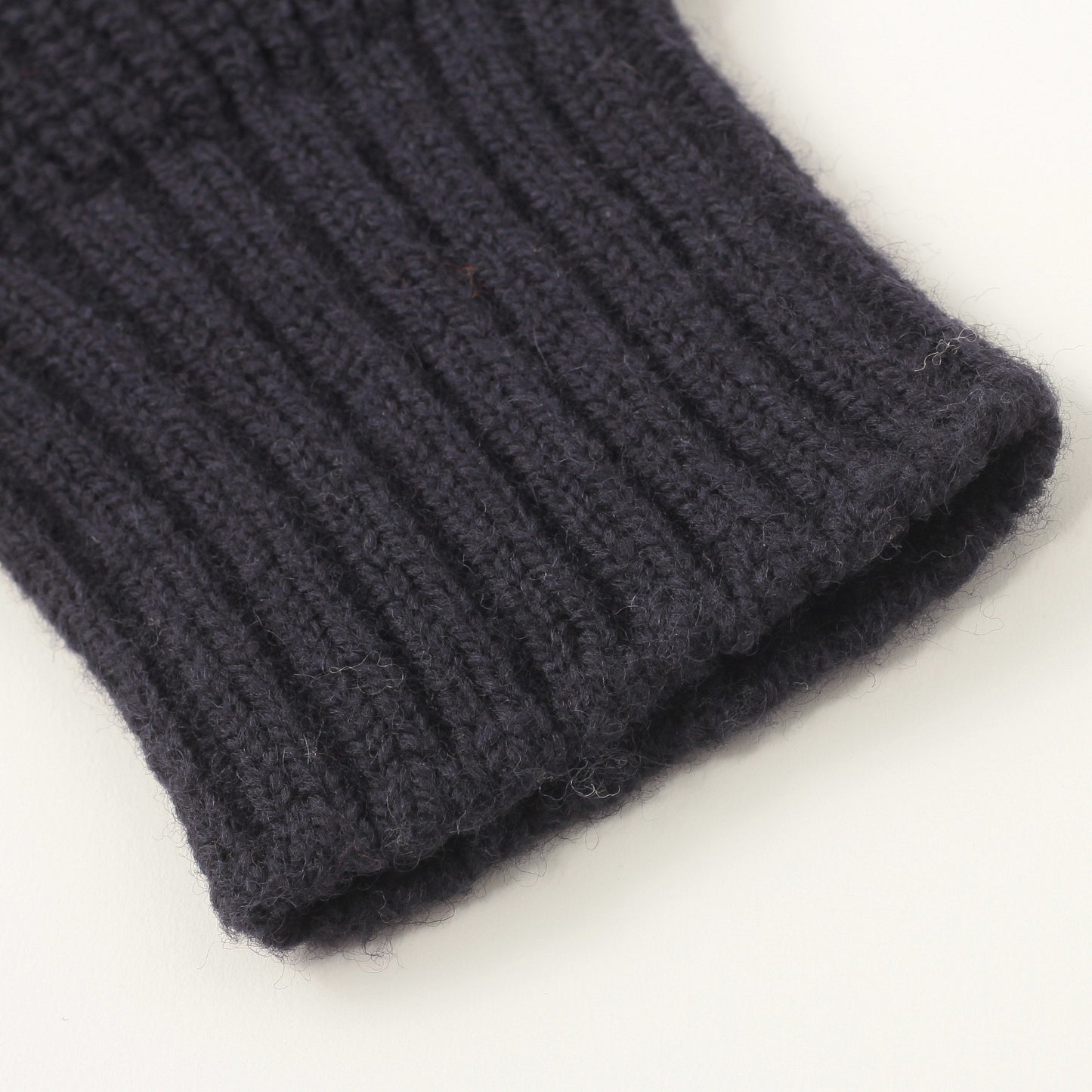 BRITISH MERINO KNIT
