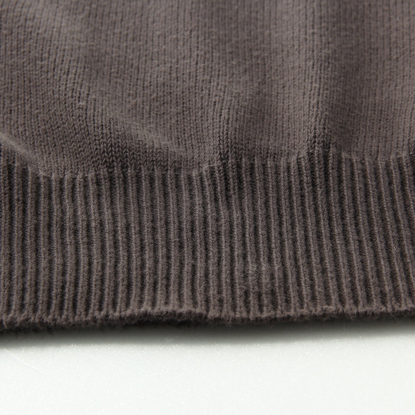 CAST OFF ROLL NECK KNIT