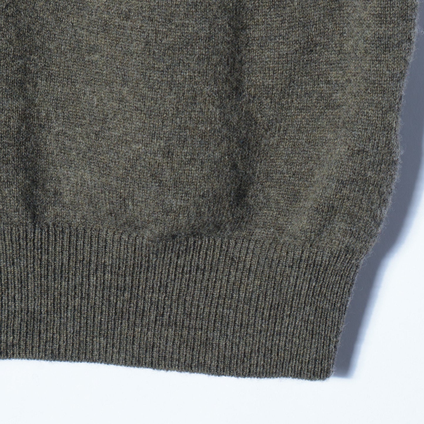 POCKET SLIPOVER KNIT