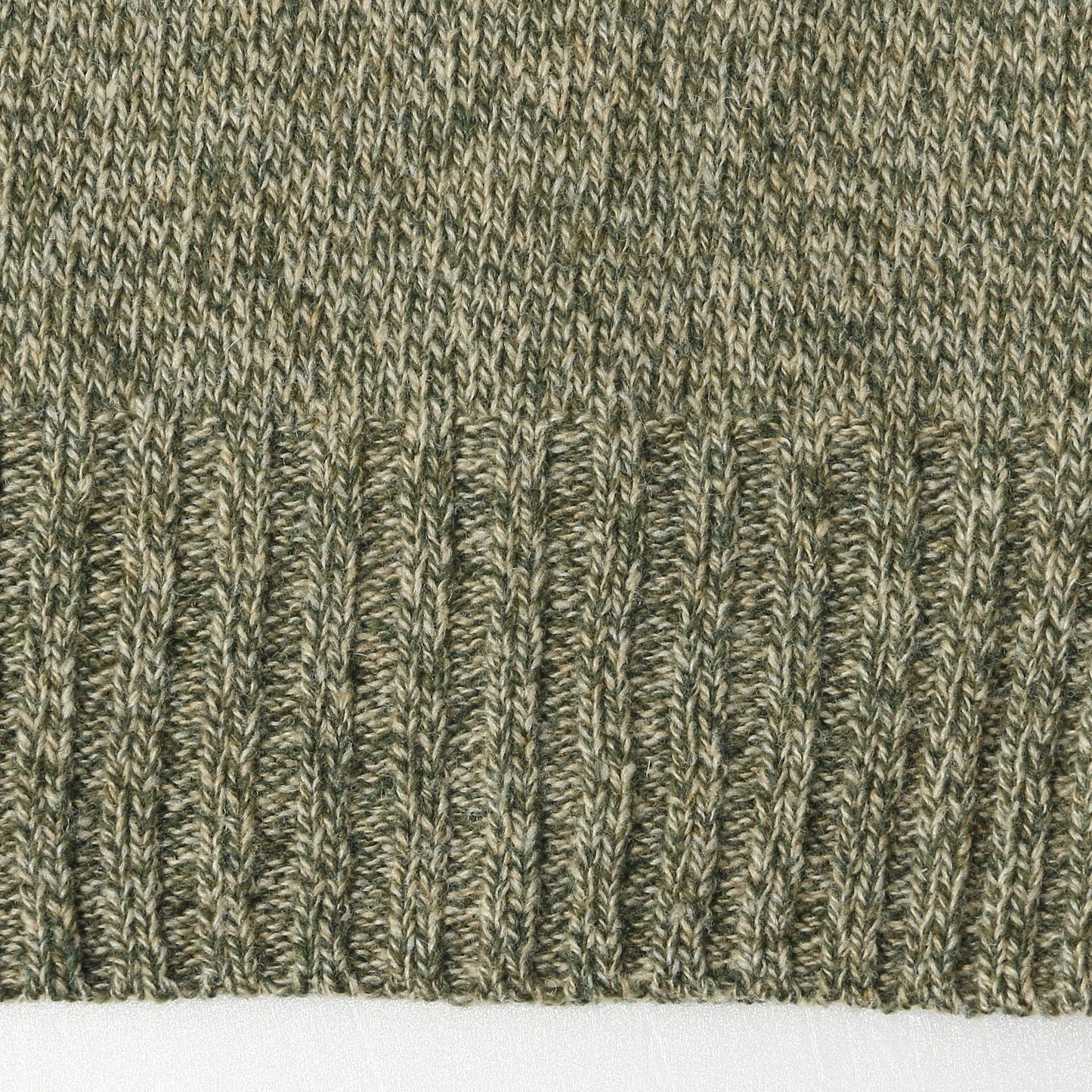 TWISTED YARN WOOL KNIT