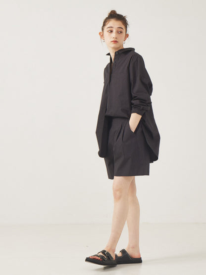 シャツ×ショートパンツセットアップ