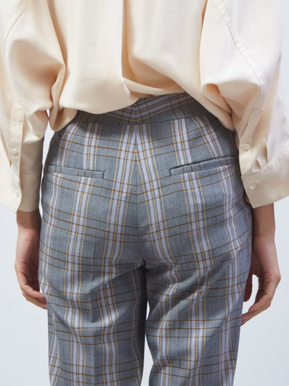 【秋トレンド】ヘリボンチェックシガレットパンツ