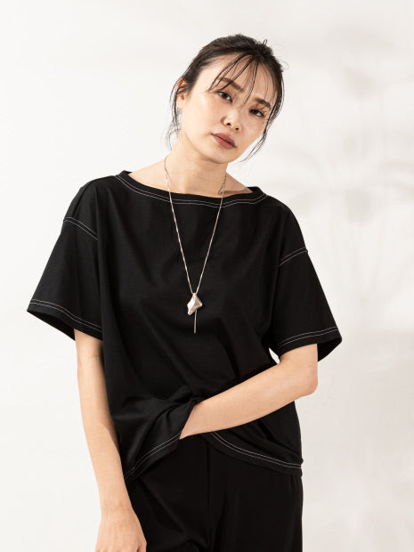 コットンフォルムTシャツ