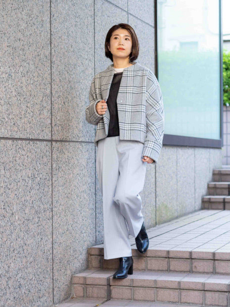ブライトサージストレートパンツ(通常丈)