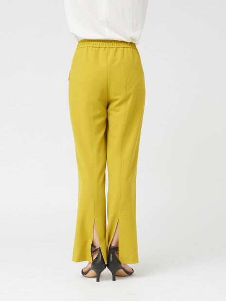 バックスリットドロストパンツ