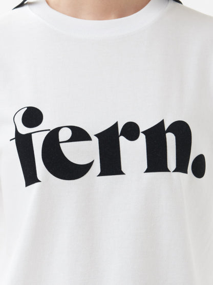 fernロゴTシャツ