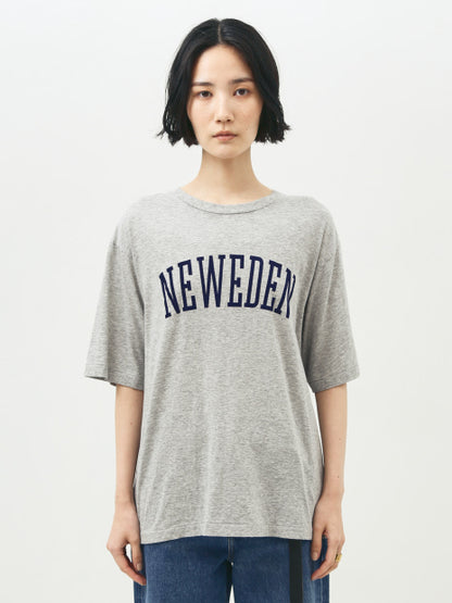 【COCUCA】ロゴTシャツ(NEW EDEN)