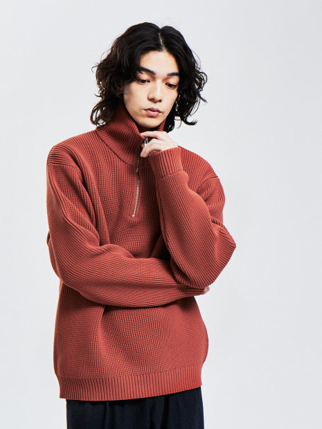 【定番素材新型】畦編み ハーフジップ ニット