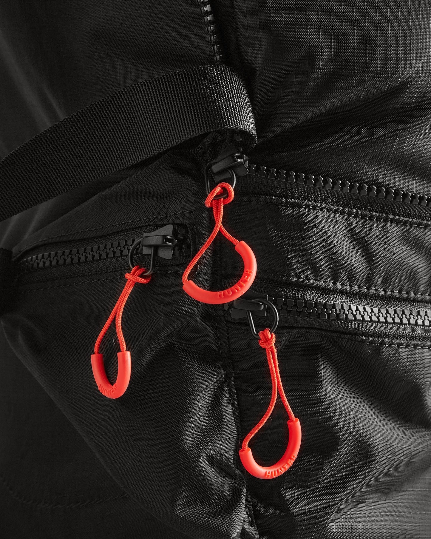 トラベル リップストップ リサイクル ナイロン 2way バックパック