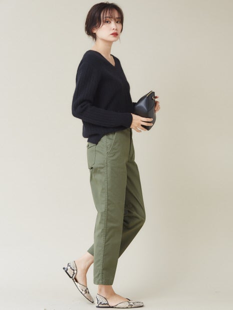 サテンストレッチベイカー風パンツ