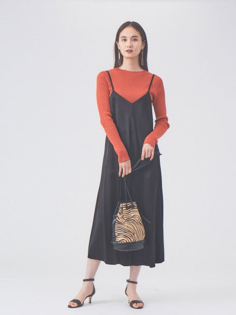 フォルムキャミワンピース