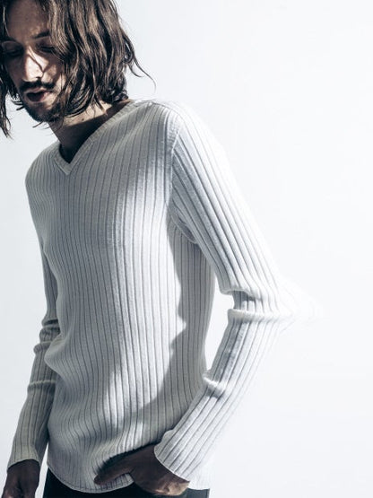 ワイドリブホールガーメントVネックニット