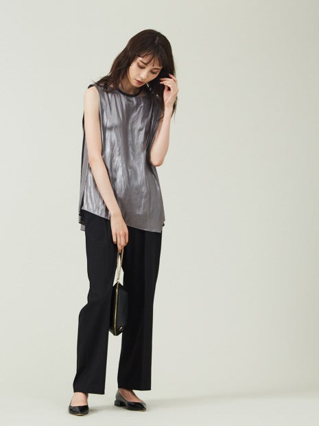 【セットアップ対応】グロッシーサテンノースリーブブラウス