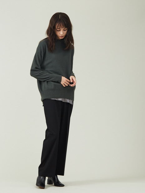 【セットアップ対応】グロッシーサテンノースリーブブラウス