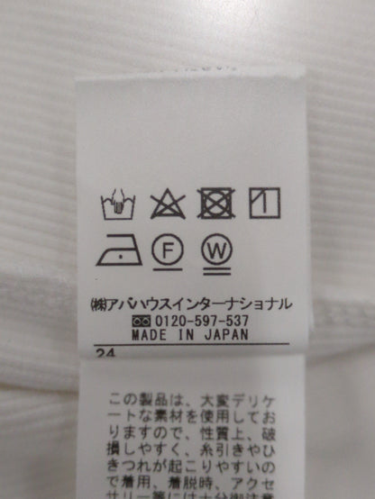 リブノースリーブトップ